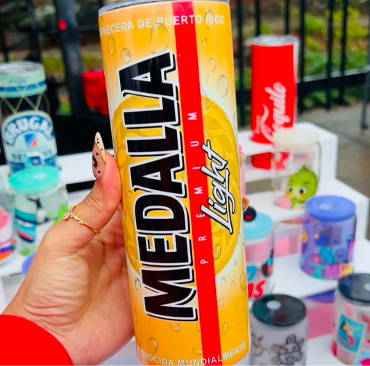 Medalla Light